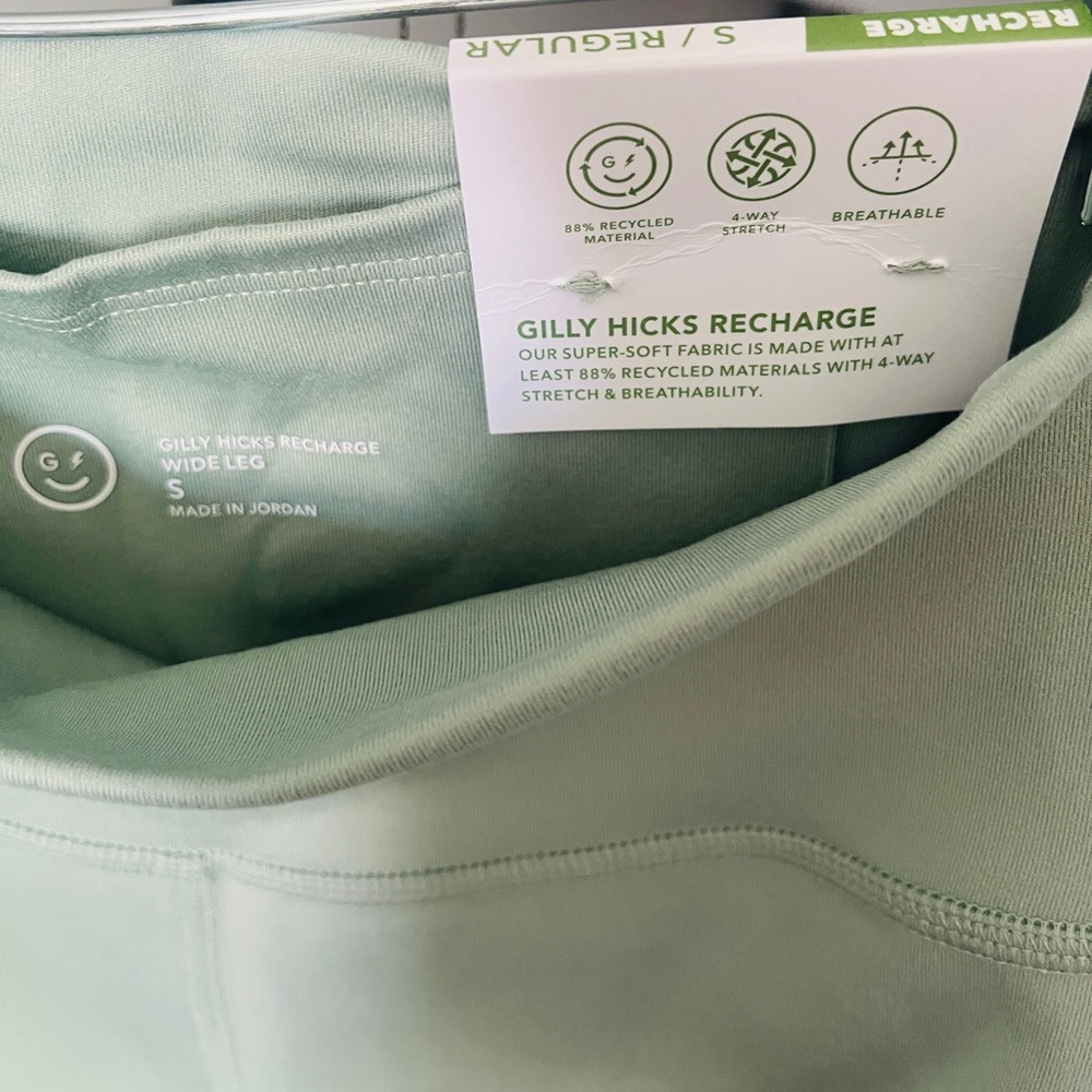 Gilly Hicks NEW Pants Wide Leg Active Recharge Mid Rise Light Green Size Small - Picture 5 of 7